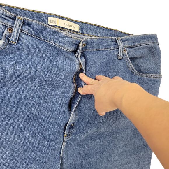 Lee Regular Fit Straight Leg Stretch Classic Jeans Men's Sz 46x33( tag 34) - Picture 6 of 9